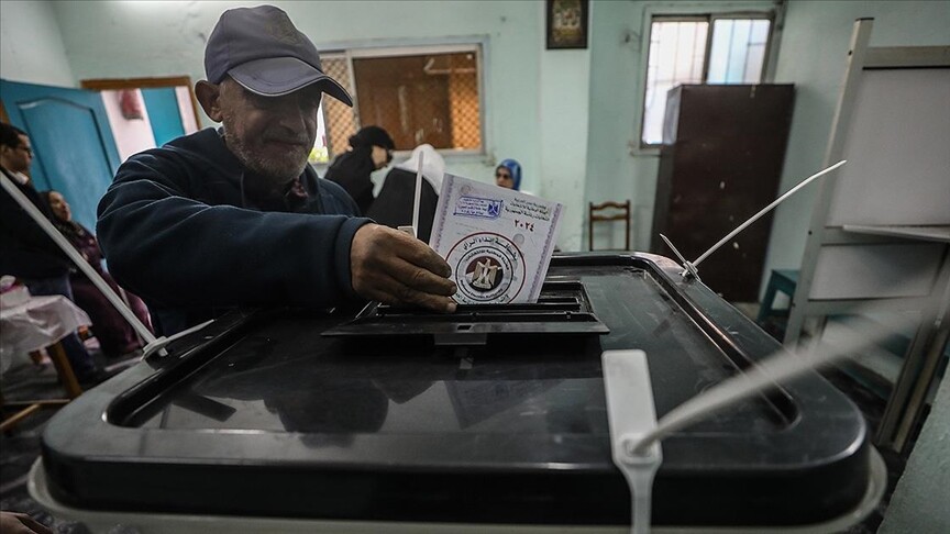 Mısır’da halk Cumhurbaşkanlığı seçimleri için sandık başında