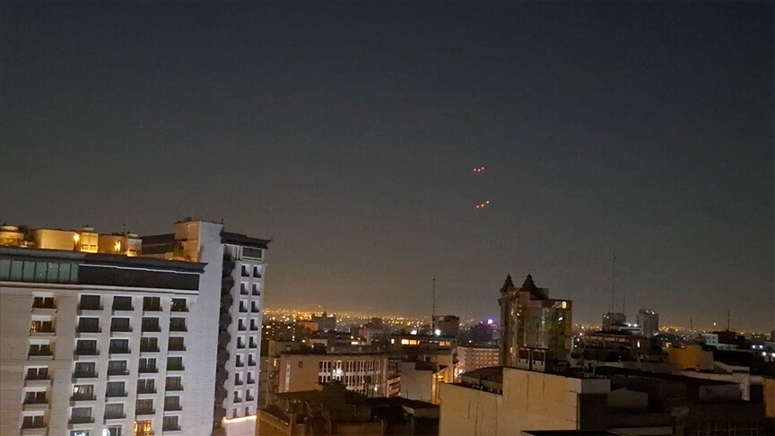 İsrail, İran'ın birçok kentine saldırılar düzenliyor